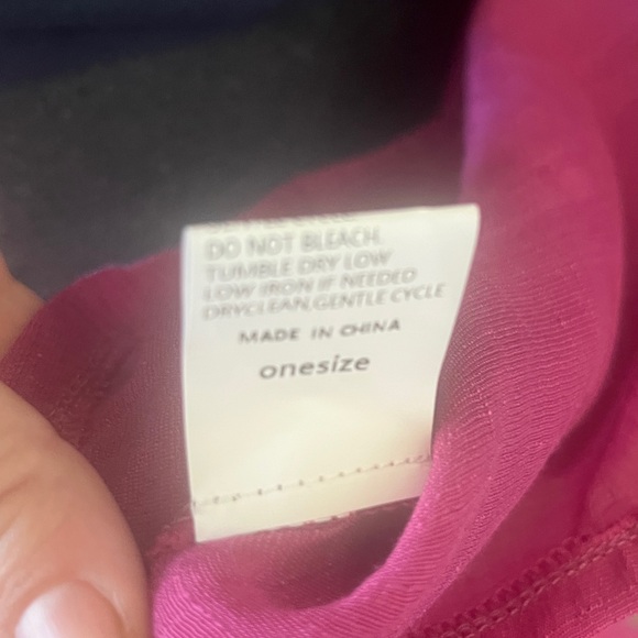 🚨 🥷 Ruffled Button-Down gauzy swim coverup dress in magenta w cute pockets - Picture 10 of 11